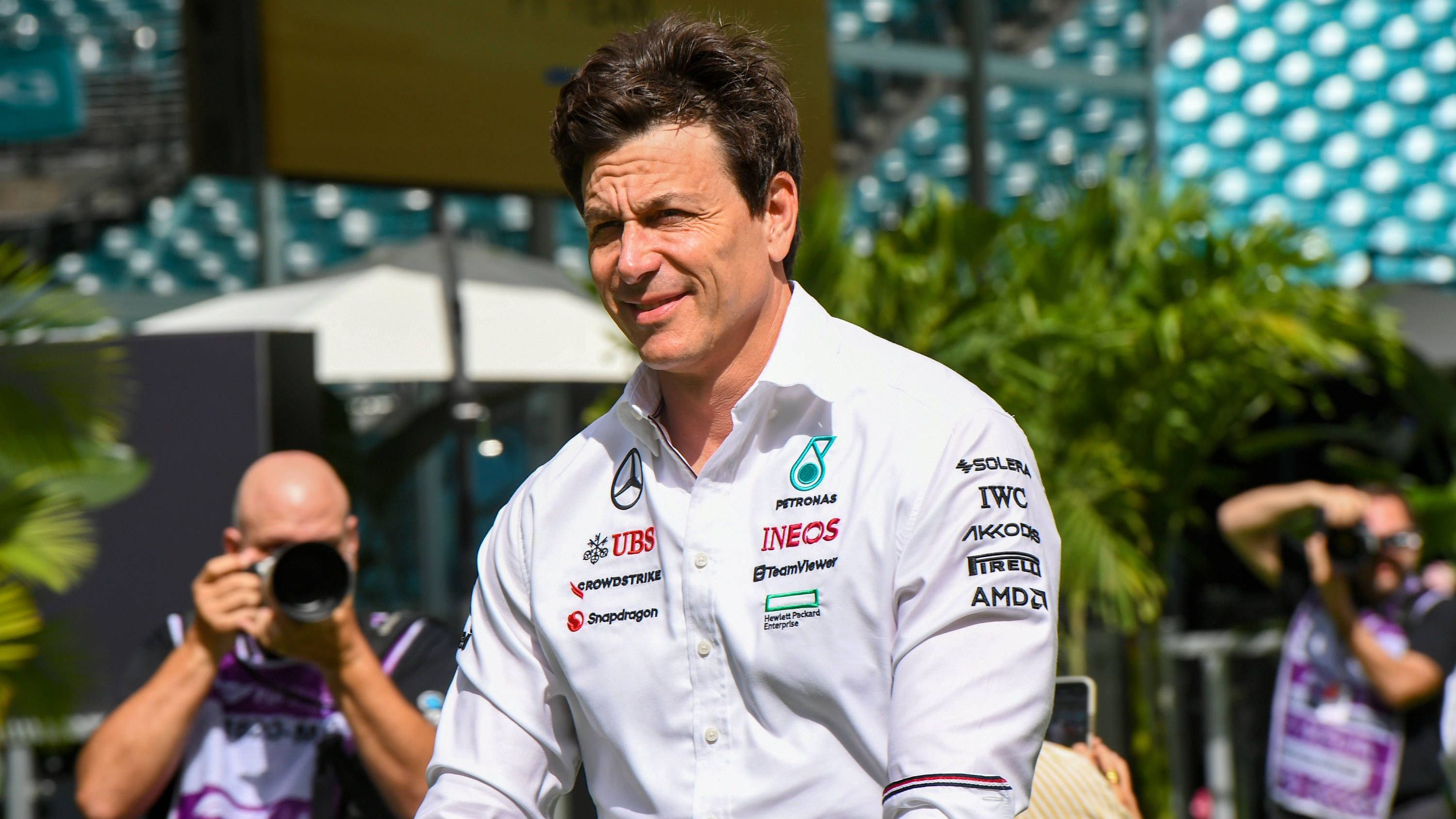 <strong>Verlierer: Mercedes</strong><br>"McLaren befindet sich seit dem letzten Jahr auf einem steilen Aufwärtstrend, und das ist gut für uns zu sehen, denn es zeigt, was möglich ist", sagte Mercedes-Teamchef Toto Wolff. Ein Selbstläufer ist das freilich nicht. Solange bleibt es bei den Silberpfeilen sportlich graues Mittelmaß.