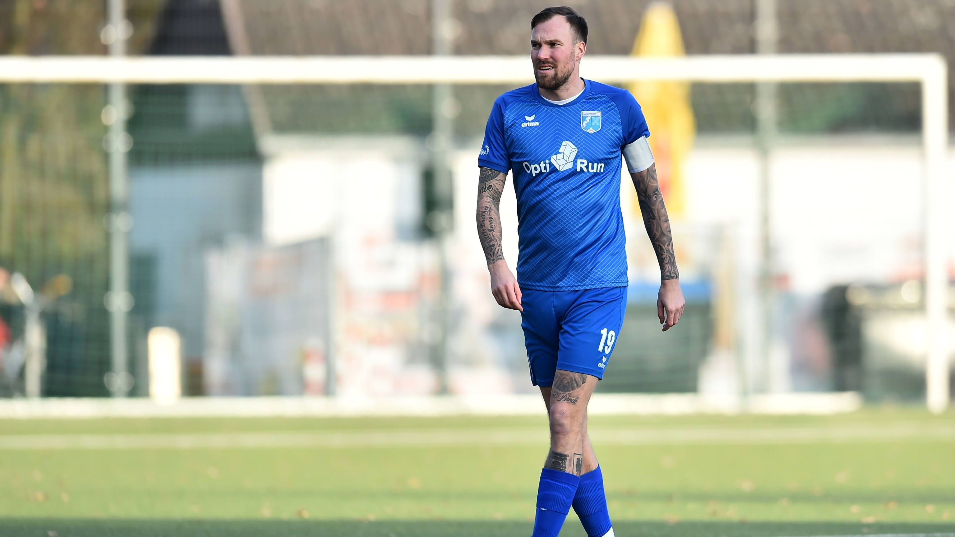 <strong>Kevin Großkreutz (SV Wacker Obercastrop)</strong><br>Schon seit einigen Jahren schnürt der frühere Weltmeister Kevin Großkreutz die Schuhe im Amateurfußball. Derzeit ist der gebütige Dortmunder in der Westfalenliga II für den SV Wacker Obercastrop am Ball, davor kickte der Rechtsverteidiger, früher ein Publikumsliebling beim BVB, auch schon für Bövinghausen.