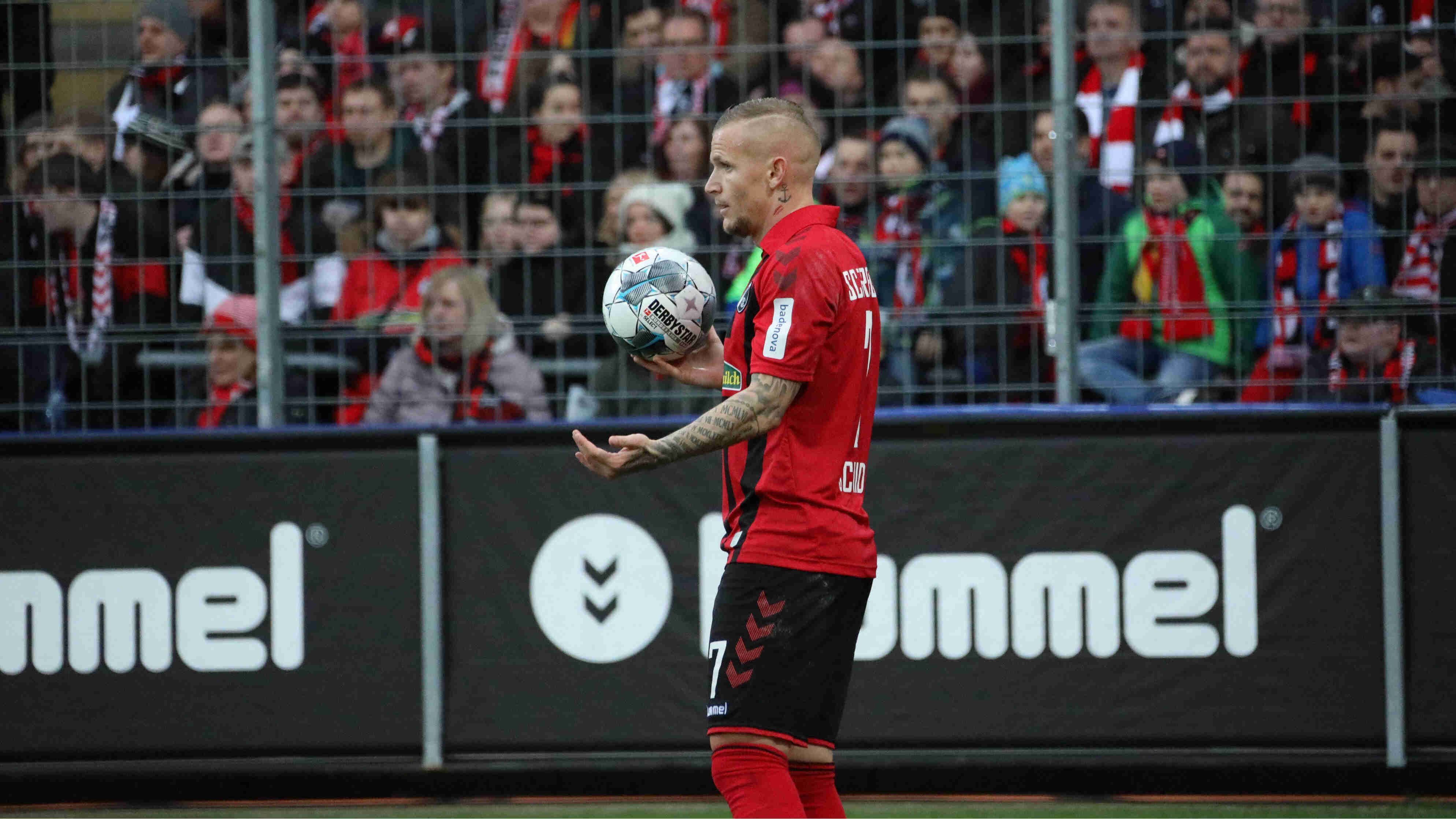 
                <strong>Platz 7: Jonathan Schmid (SC Freiburg)</strong><br>
                Im Sommer kehrte Schmid zurück nach Freiburg und erhielt bisher 2.153 Einsatzminuten von Christian Streich.
              