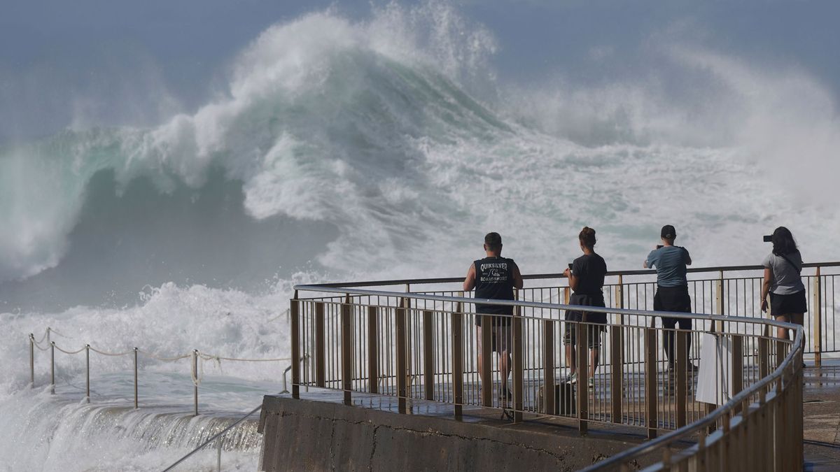 Hohe Brandung in Sydney