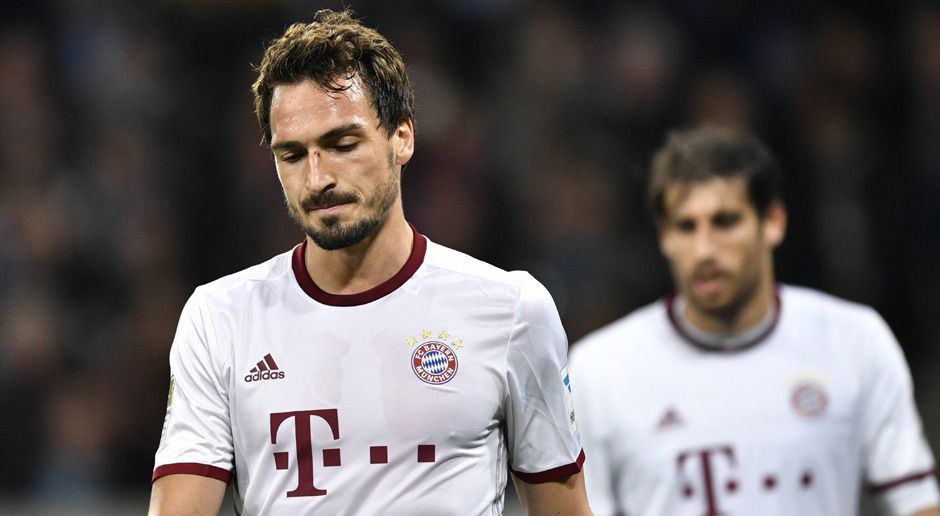 
                <strong>Mats Hummels</strong><br>
                Mats Hummels: Wurde von der TSG-Offensive extrem unter Druck gesetzt und konnte kaum sein gefährliches Aufbauspiel zur Geltung bringen. In der Defensive musste der Weltmeister häufig die Fehler der Kollegen ausbügeln, was ihm nicht immer gelang. Leitete das erste Gegentor ein, als er den Ball direkt vor Kramarics Füße köpfte. ran-Note:4 
              