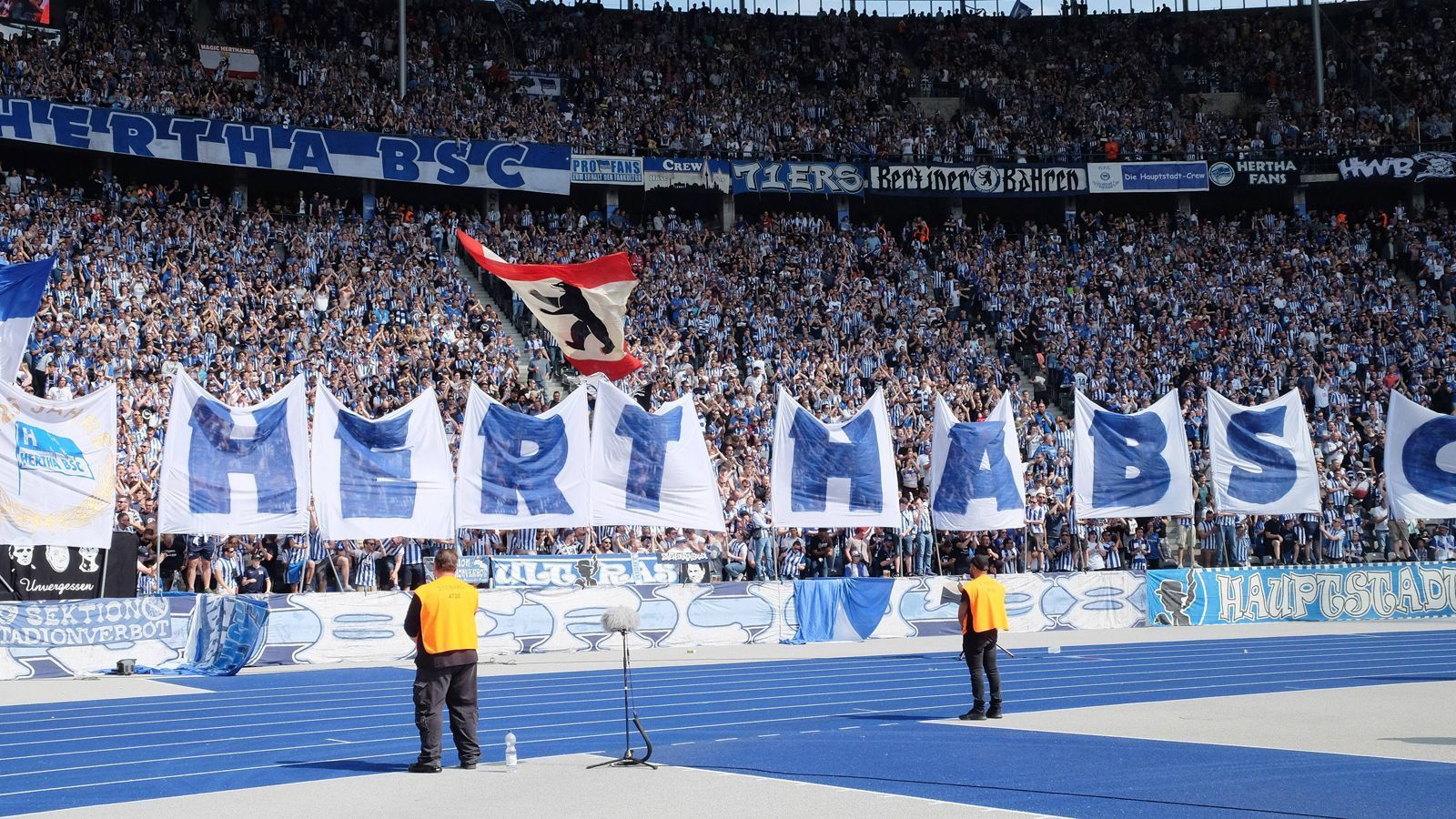 
                <strong>9. Hertha BSC</strong><br>
                Zuschauerschnitt 2017/18: 44.057Gesamt: 748.972Vorjahr: 47.384Ausverkaufte Spiele: 0 von 17
              