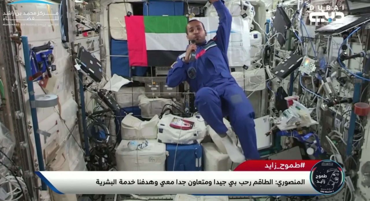 Dass es die VAE mit der Raumfahrt ernst meinen, konnte man 2019 sehen. Da flog Hassa al-Mansuri zur ISS - der erste Emerati im Weltraum.