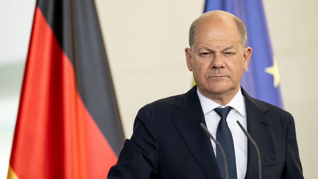 Bundeskanzler Olaf Scholz (SPD) spricht.