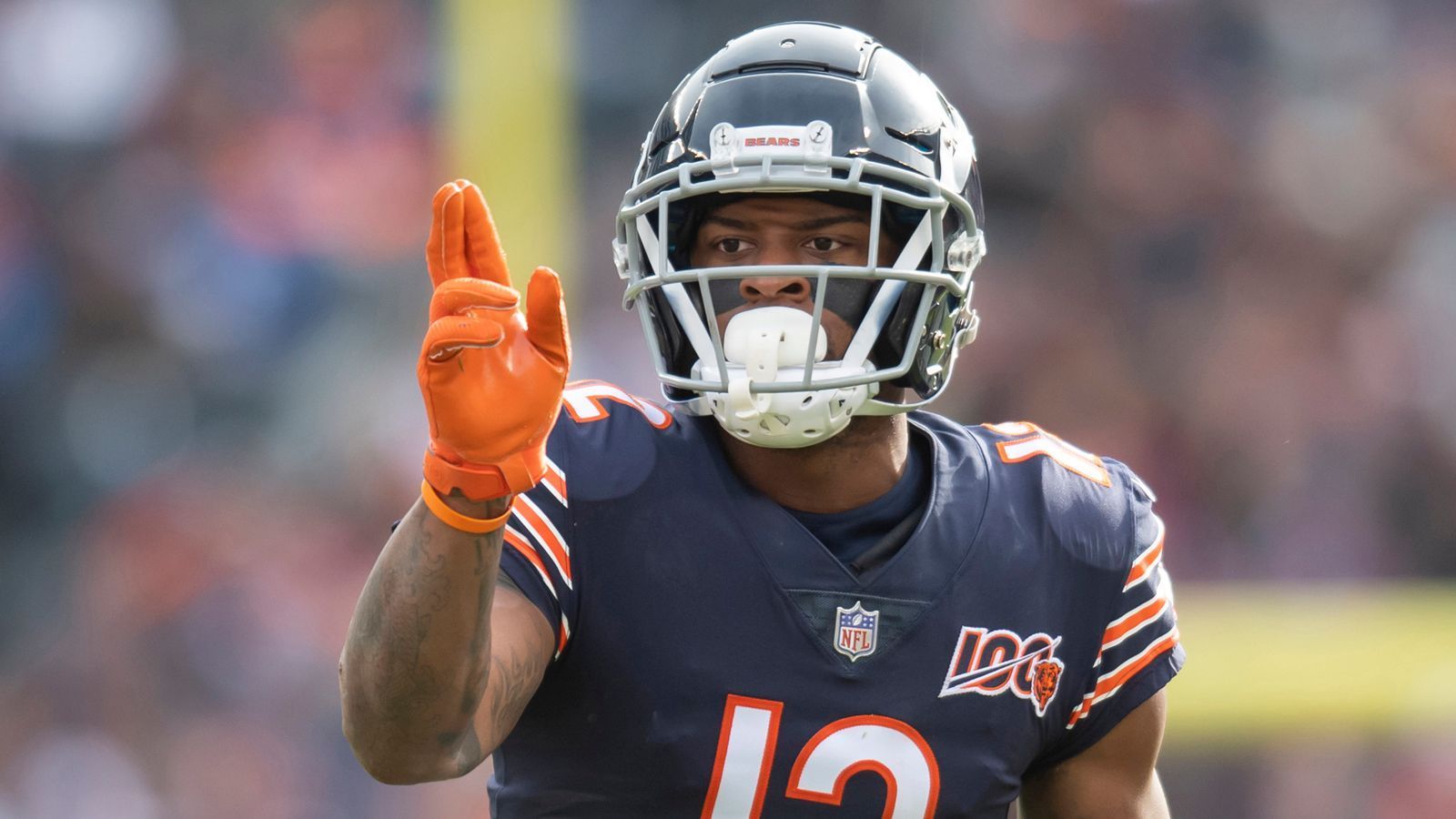 
                <strong>Allen Robinson (Chicago Bears)</strong><br>
                Via Twitter: "Holt den Franchise Tag aus dem neuen CBA."
              