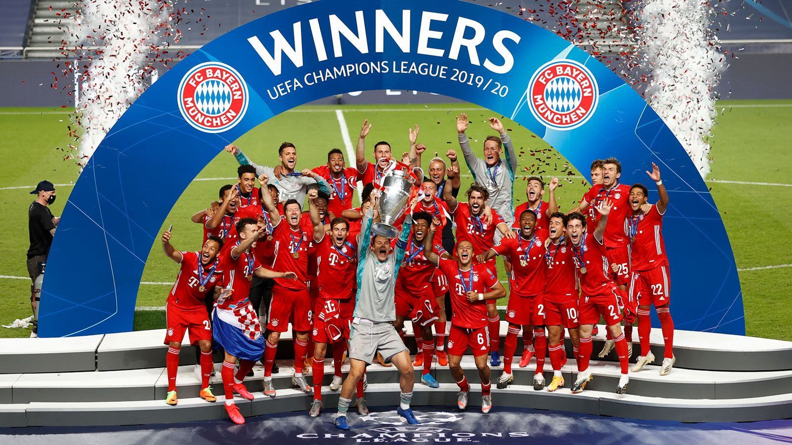 
                <strong>Die Jagd auf Titelverteidiger FC Bayern beginnt - die Lostöpfe im Überblick</strong><br>
                - Topf 1: FC Bayern München, Real Madrid, FC Liverpool, Juventus Turin, Paris Saint-Germain, FC Sevilla, FC Porto, Zenit St. Petersburg- Topf 2: Borussia Dortmund, FC Barcelona, Atletico Madrid, Manchester City, Manchester United, FC Chelsea, Ajax Amsterdam, Schachtjor Donezk- Topf 3: RB Leipzig, RB Salzburg, Dynamo Kiew, Inter Mailand, Olympiakos Piräus, Lazio Rom, FK Krasnodar, Atalanta Bergamo- Topf 4: Borussia Mönchengladbach, Lok Moskau, Olympique Marseille, FC Brügge, Basaksehir Istanbul, FC Midtjylland, Stade Rennes, Ferencvaros Budapest
              