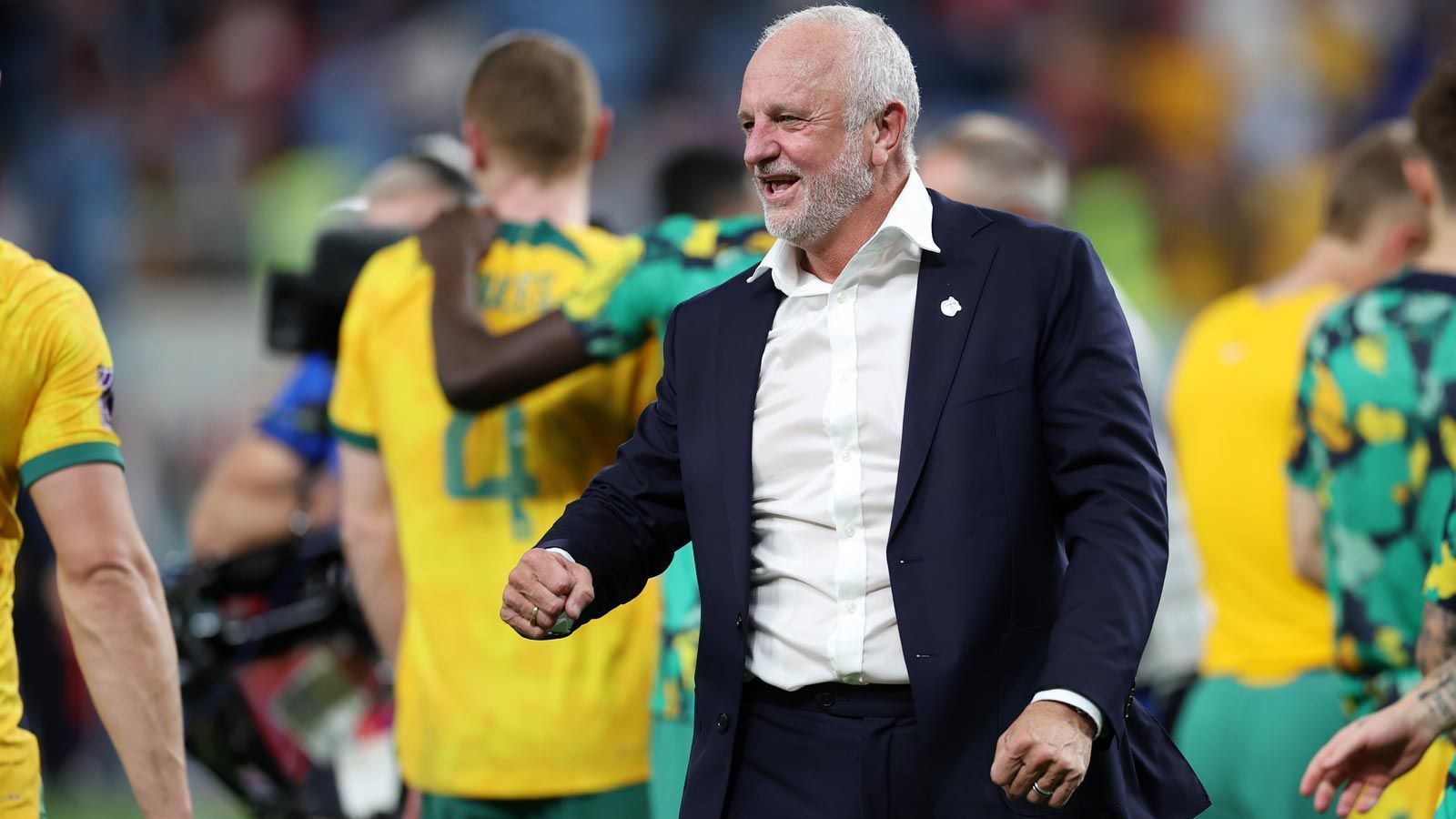 
                <strong>Platz 5: Graham Arnold</strong><br>
                &#x2022; Nationalmannschaft: Australien<br>&#x2022; Jahresgehalt: 1,3 Millionen Euro <br>
              