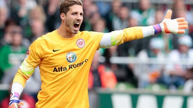 
                <strong>Kevin Trapp (9 Millionen Euro)</strong><br>
                Platz drei sichert sich Kevin Trapp. Für geschätzte 9,5 Millionen Euro tauscht der Torwart das Trikot von Eintracht Frankfurt gegen das von Paris St. Germain ein.
              