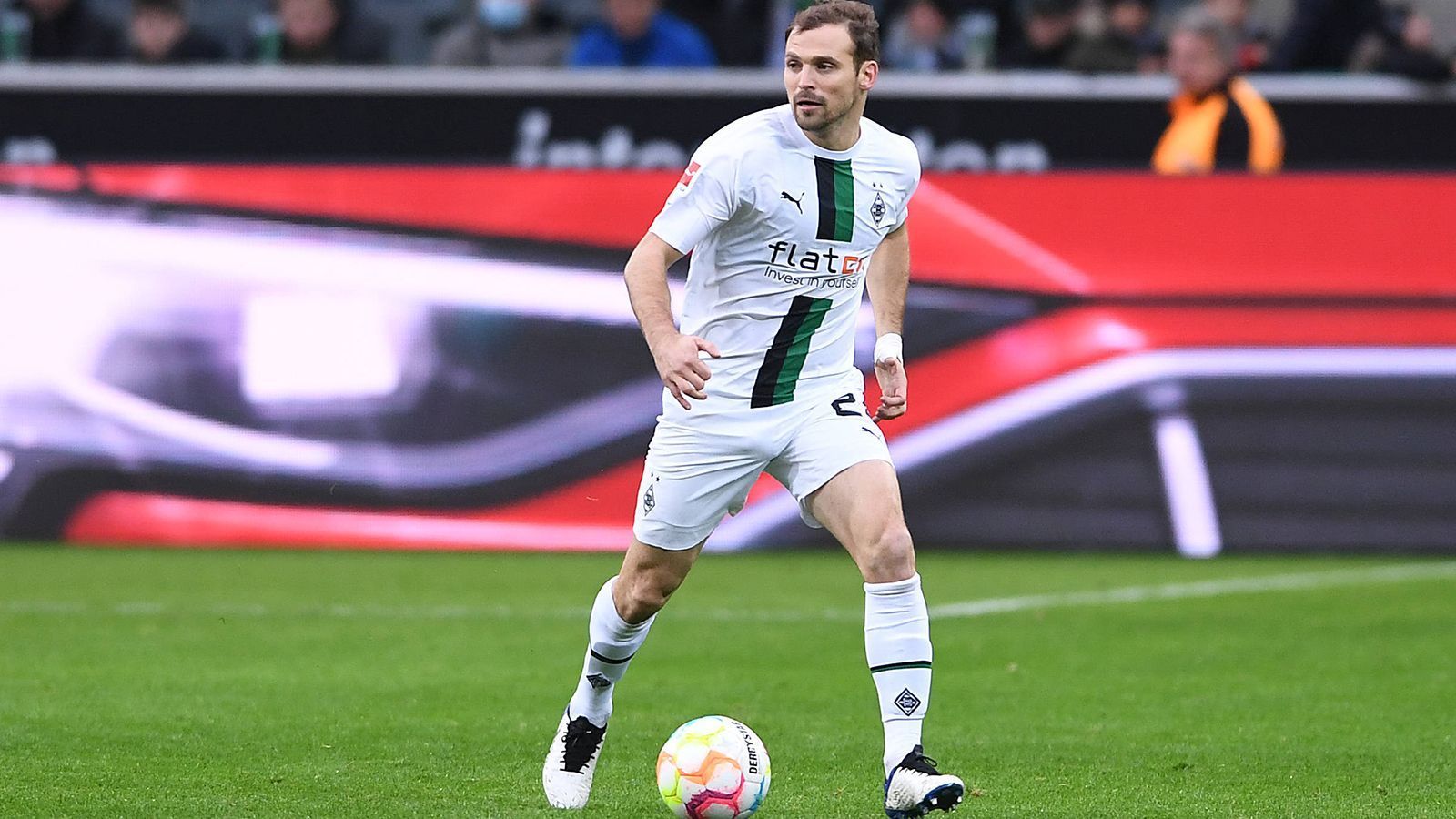 
                <strong>Tony Jantschke (Borussia Mönchengladbach)</strong><br>
                Wird für den angeschlagenen Weigl eingewechselt. ran-Note: Ohne Bewertung
              