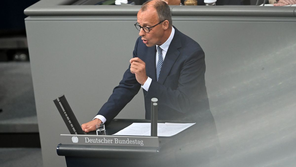 Friedrich Merz, CDU-Bundesvorsitzender und CDU/CSU-Fraktionsvorsitzender im Bundestag, erklärte ein gemeinsames Vorgehen in der Migrationspolitik nach der zweiten Runde für gescheitert.