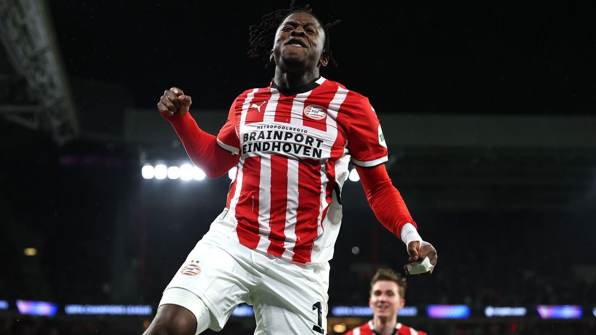 PSV Eindhoven v Liverpool FC - UEFA Champions League 2024/25 League Phase MD8