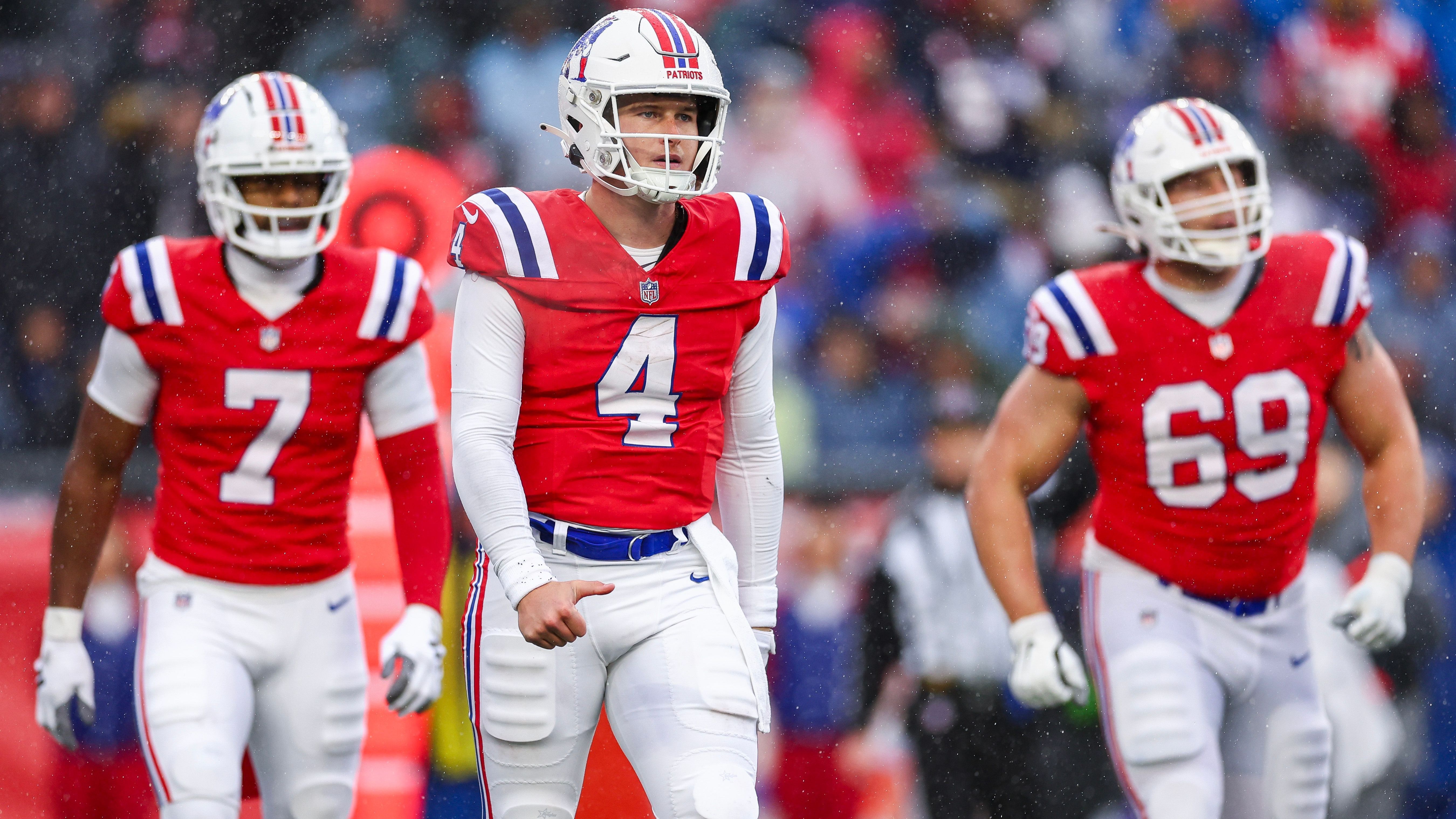 <strong>Platz 32: New England Patriots (Vorwoche: 31)</strong><br>Wenn man denkt, dass die Patriots am Tiefpunkt angelangt sind, setzen sie noch einen drauf - oder eher drunter. Beim 0:6 gegen die Los Angeles Chargers war Bailey Zappe noch schlechter als Mac Jones, der auf der Bank saß. Liegt es am Quarterback? Nein, diese ganze Offense braucht eine Generalüberholung. Immerhin: Die Pats haben aktuell den 2. Pick im Draft.