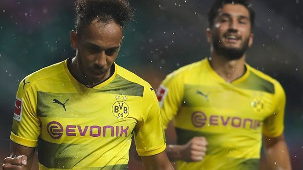 
                <strong>Borussia Dortmund</strong><br>
                Borussia Dortmund:Einnahmen durch Trikotsponsoren: 20 Millionen Euro (Evonik)Einnahmen durch Ärmelsponsoren: 9 Millionen Euro (Opel)Gesamt: 29 Millionen Euro
              