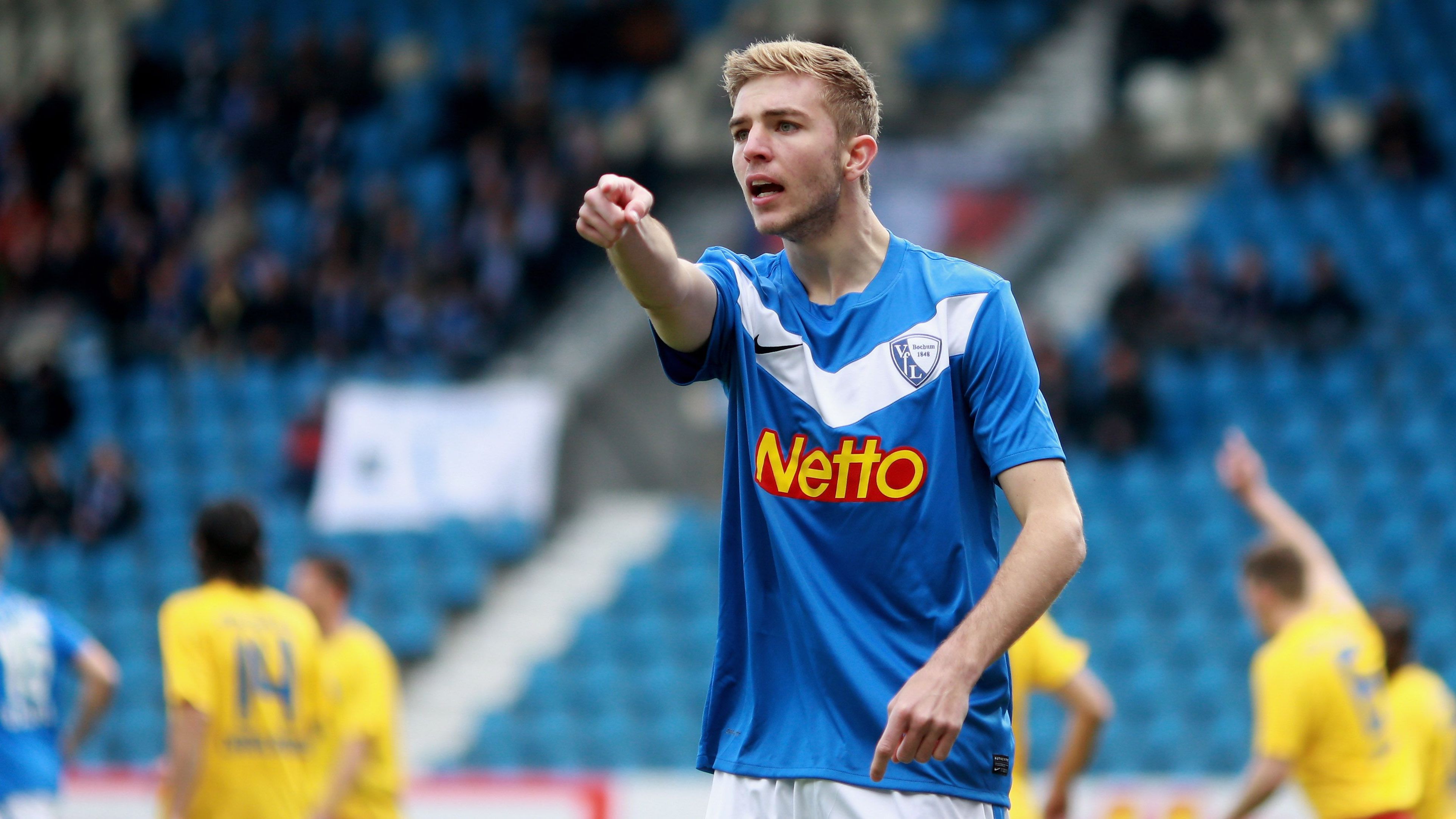 <strong>Christoph Kramer (VfL Bochum)</strong><br>Nachdem Christoph Kramer seinen Vertrag in Gladbach auflöste, hätte es auch bei dieser Personalie eine nostalgische Pointe gehabt, wäre der Weltmeister von 2014 zum VfL Bochum zurückgekehrt. Kramer spielte einst unter anderem mit Goretzka gemeinsam für den VfL. Aber: Als vereinsloser Spieler könnte Kramer immer noch wechseln - vielleicht doch zum VfL Bochum?