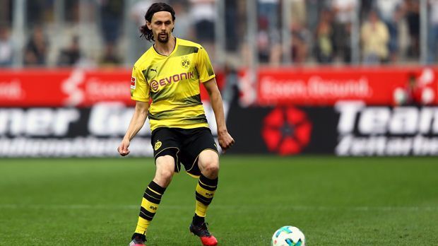 
                <strong>Neven Subotic (Borussia Dortmund)</strong><br>
                Alter: 28 JahrePosition: Innenverteidiger BL-Erfahrung: 205 Spiele/15 Tore für Mainz, Borussia Dortmund, 1. FC KölnTitel auf Vereinsebene (in Deutschland): Zwei Mal Deutscher Meister, ein Mal DFB-Pokalsieger
              