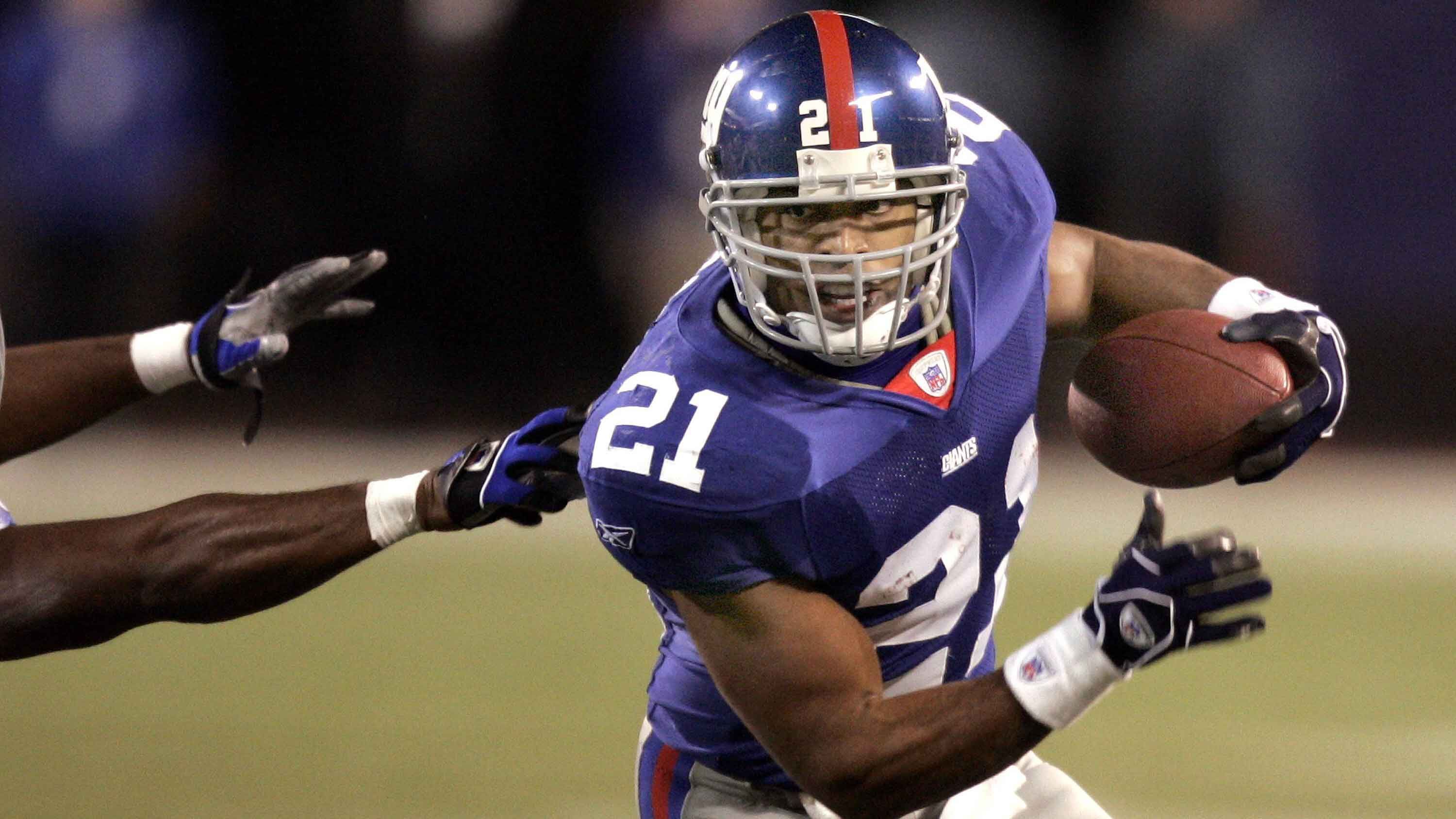 
                <strong>New York Giants: Tiki Barber </strong><br>
                10.449 Yards bei 2.217 Runs - 55 Touchdowns
              