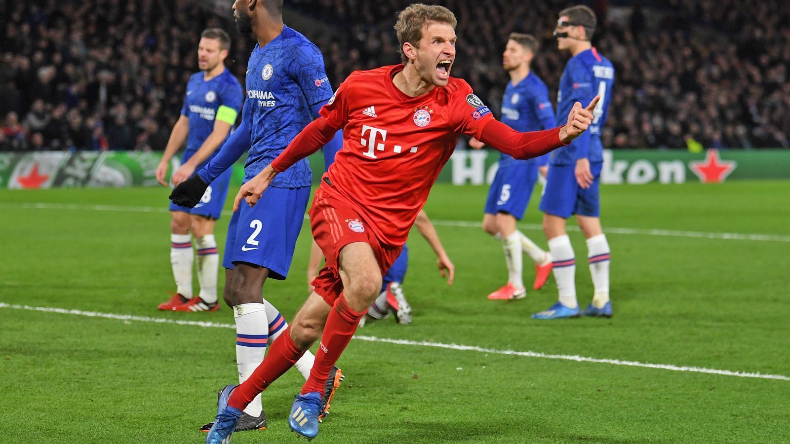 
                <strong>Platz 6: Thomas Müller (FC Bayern)</strong><br>
                Follower: 7.254.459Durchschnittliche Likes pro Post: 131.000Möglicher Verdienst pro Post: 35.695 Euro
              