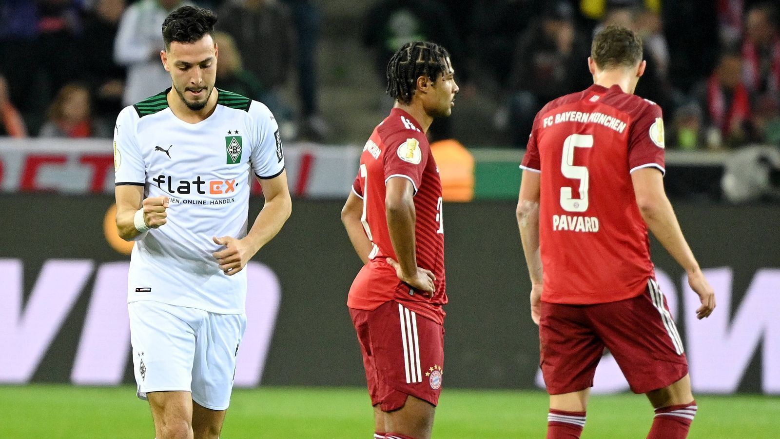 
                <strong>FC Bayern München: Darum ist Gladbach der Angstgegner Nummer eins</strong><br>
                Der FC Bayern München trifft am Samstag (18:30 Uhr, im Liveticker auf ran.de) auf den Angstgegner Nummer eins: Borussia Mönchengladbach. ran listet einige Gründe dafür auf und blickt auf bisherige Duelle zurück.  
              