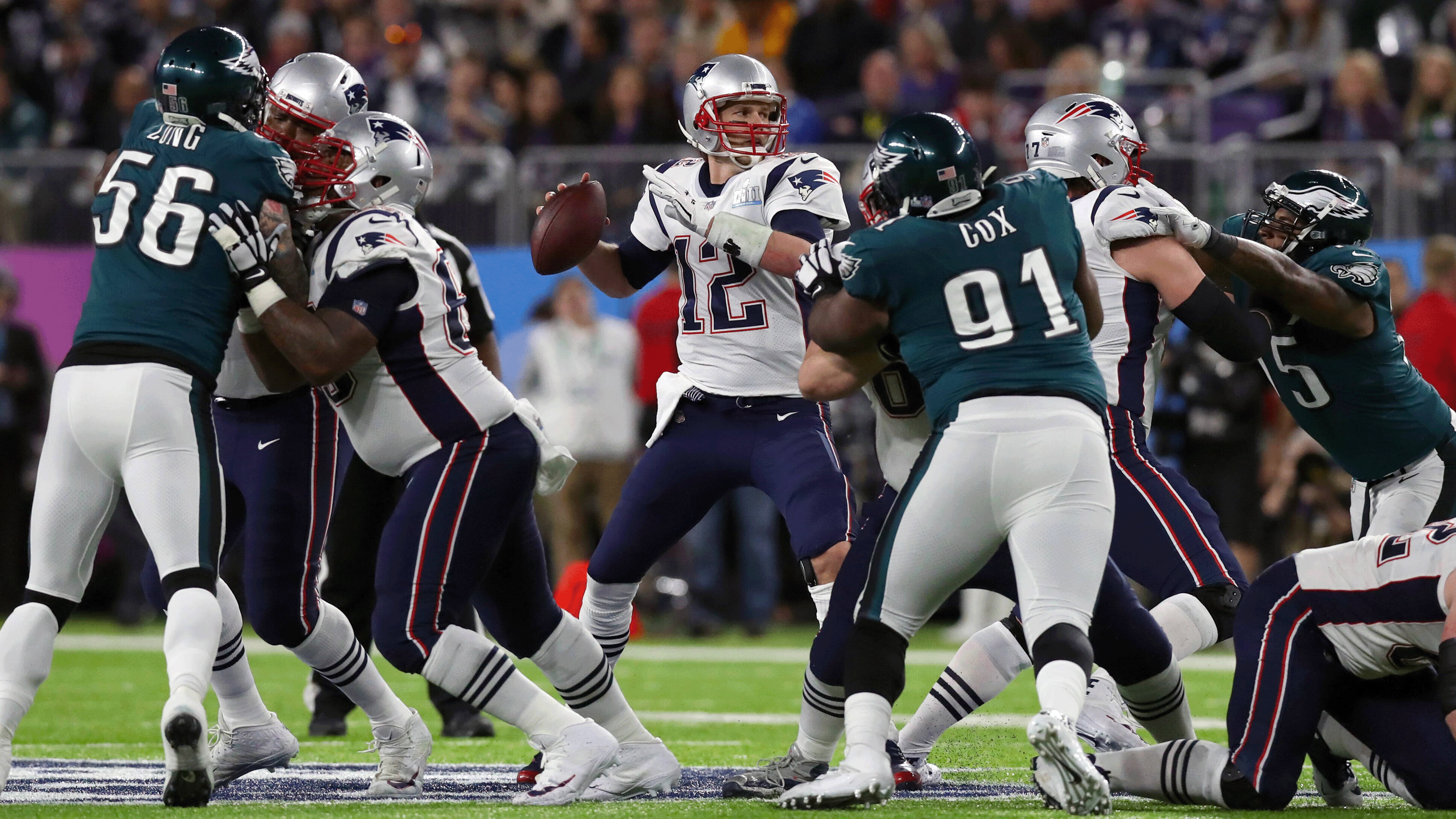 <strong>Meiste Passing Yards</strong><br>Tom Brady warf im Endspiel 2017 gegen die Philadelphia Eagles für 505 Yards. Letztlich reichte es allerdings nicht zum Sieg, New England verlor mit 33:41 gegen die Philadelphia Eagles.