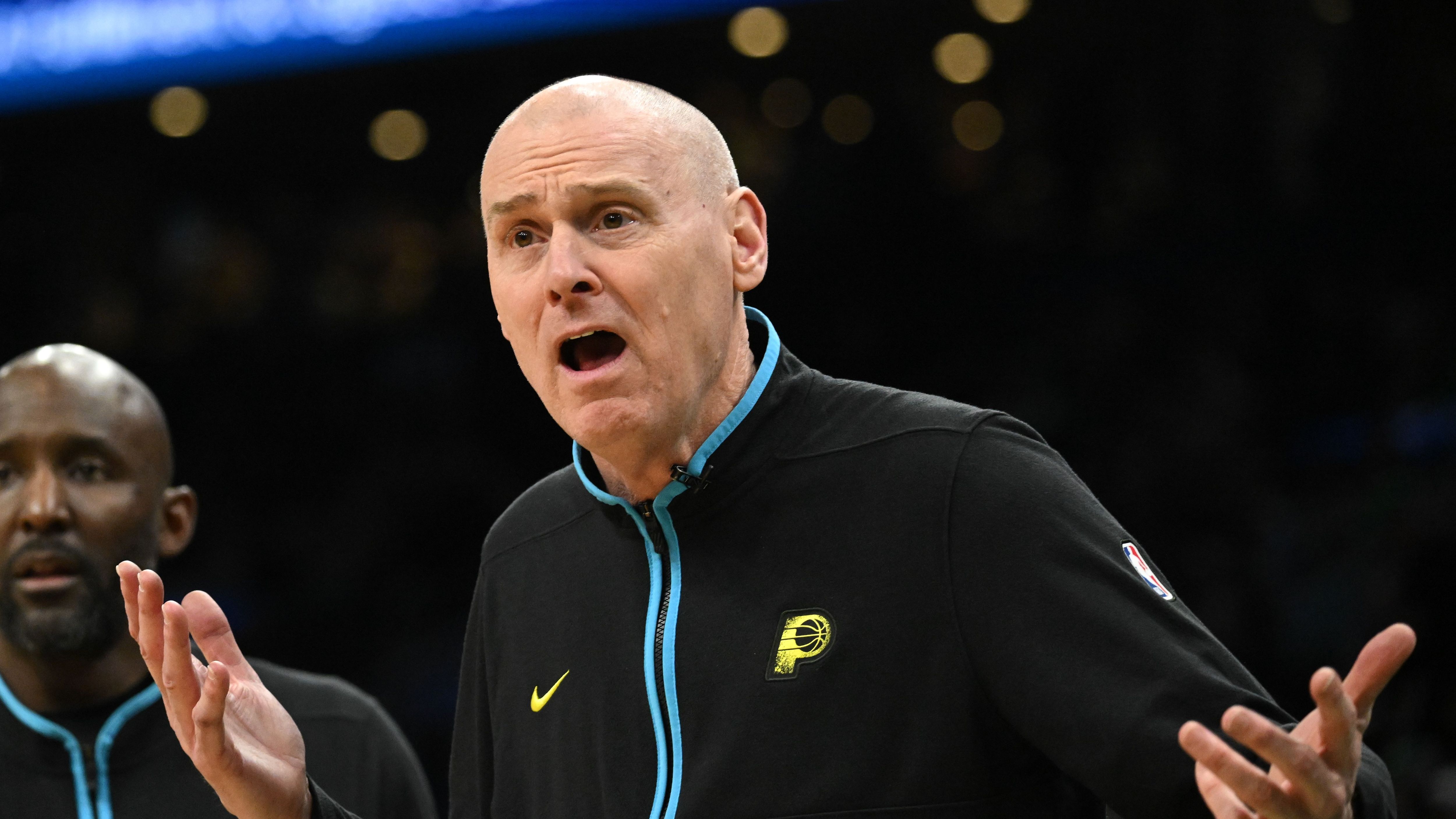 <strong>16. Indiana Pacers (zuvor Rang 16, 41:33)</strong> <br>Rick Carlisle hat für die letzten acht Spiele das Ziel "direkte Playoff-Qualifikation" ausgegeben. Derzeit belegen die Pacers Rang 6 und haben 1,0 Spiele Vorsprung auf den so ungeliebten siebten Platz und die Miami Heat. Die letzten Auftritte waren gerade defensiv aber schwach. Bei den Lakers kassierte Indy 150 Zähler.