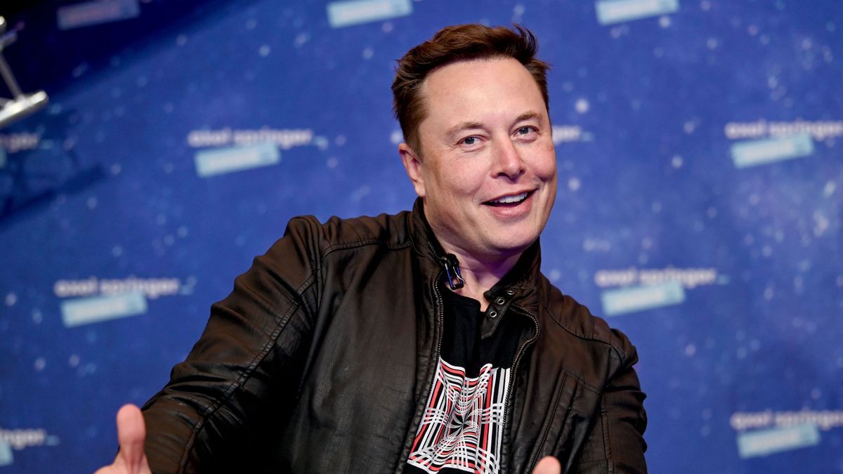 Elon Musk bei einer Preisverleihung in Berlin