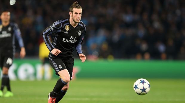 
                <strong>Gareth Bale (Real Madrid)</strong><br>
                3. Platz: Gareth Bale (Real Madrid) - Ablösesumme 500 Mio Euro (Quelle: Goal.com)
              