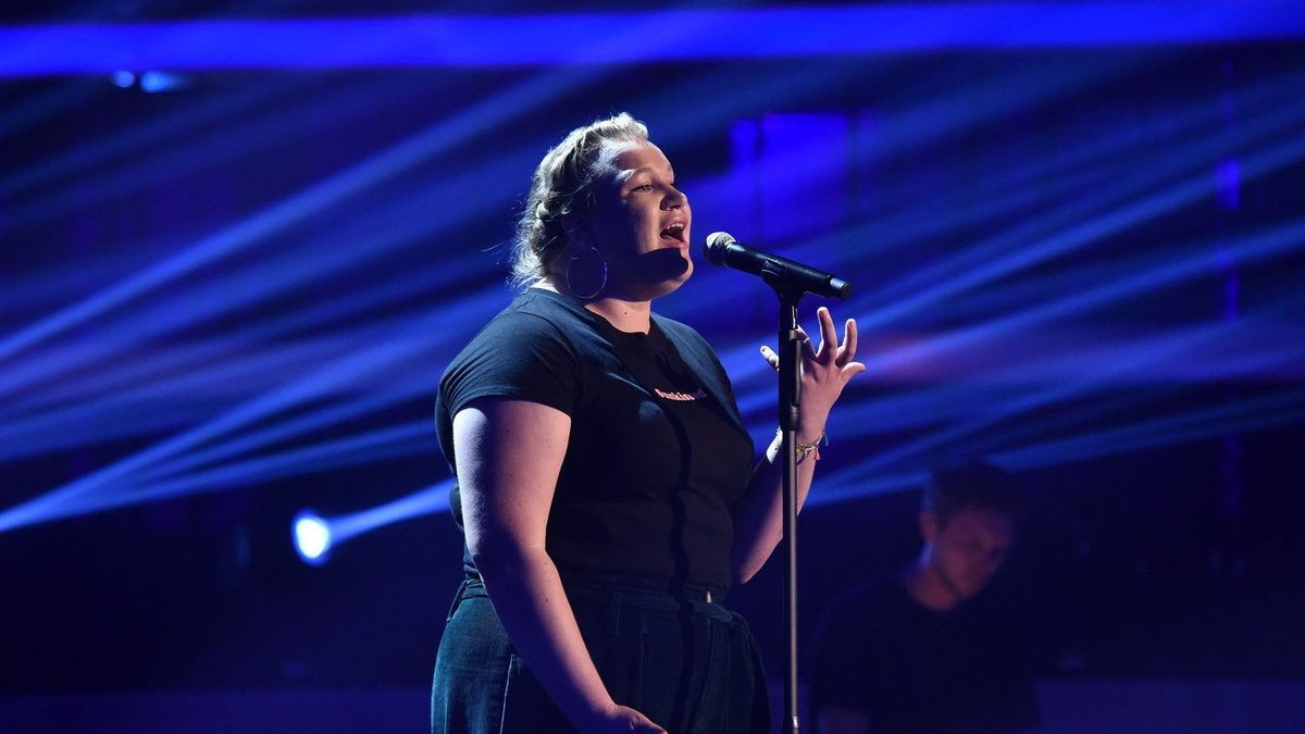 Tori Roe: "Take Me To Church"