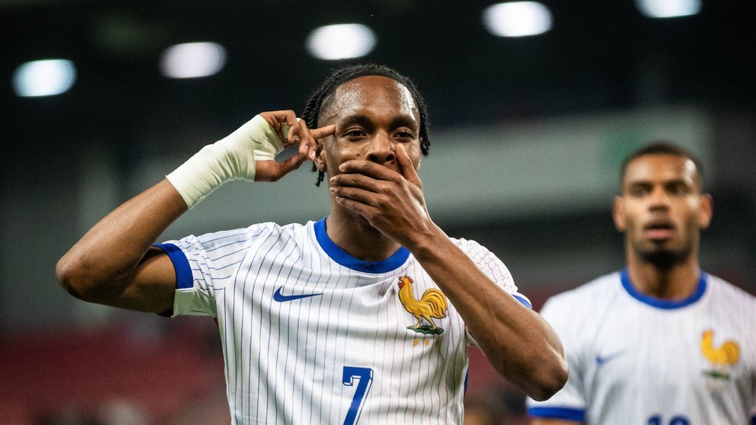 Mathys Tel wird wohl im Sturm starten