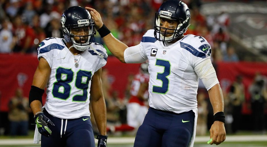 
                <strong>Seattle Seahawks</strong><br>
                In der letzten Saison war Tight End Jimmy Graham trotz wenig berauschender Yards-Zahlen der große Red-Zone-Finisher der Seahawks. Der ist inzwischen weg und könnte von Bryant als Touchdown-Maschine gut ersetzt werden. Überhaupt würde der 29-Jährige gut ins Receiving-Corps um die beiden Receiver Tyler Lockett und Doug Baldwin passen.
              