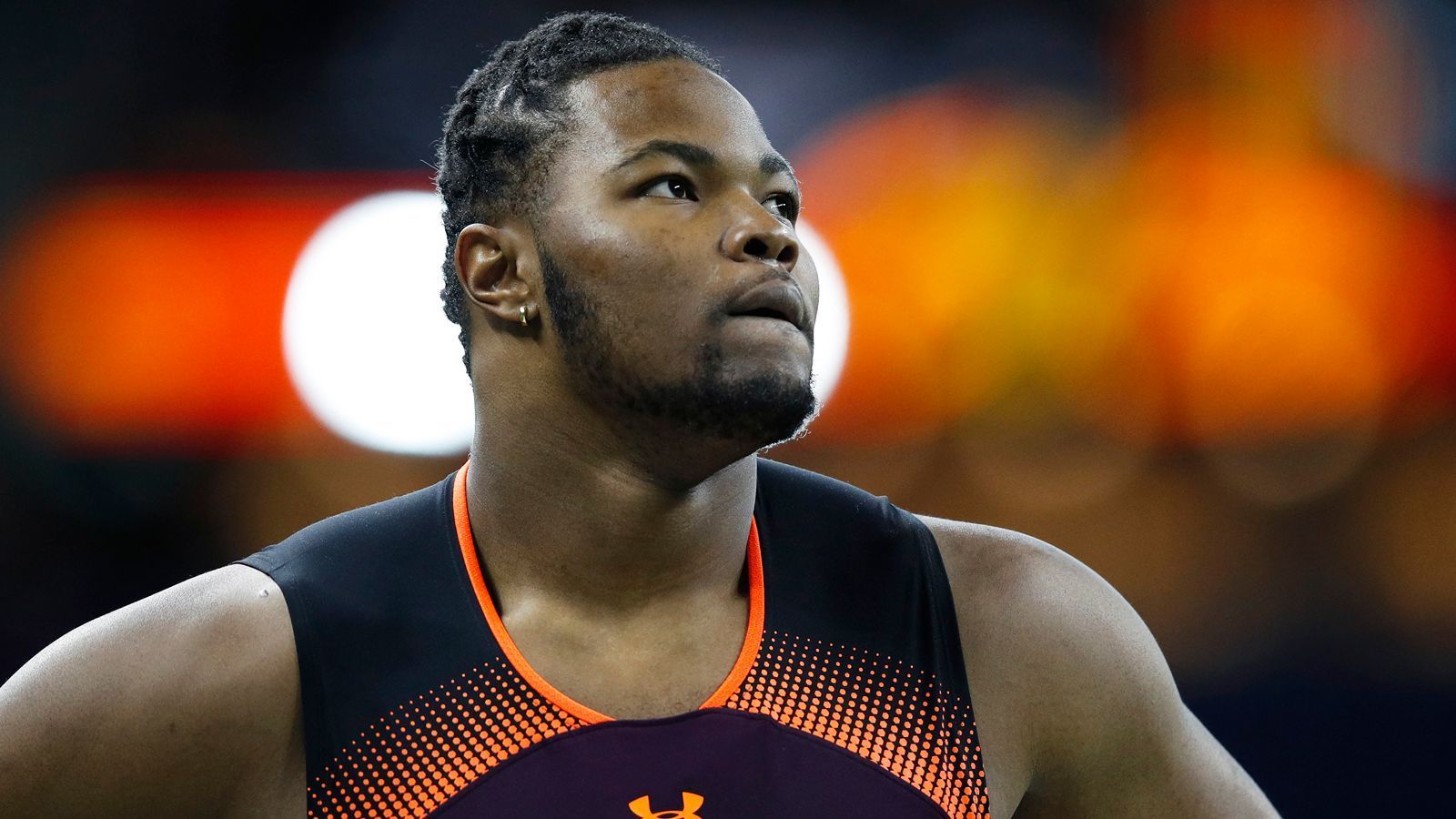 
                <strong>12. Pick - Green Bay Packers: LB Rashan Gary (Michigan)</strong><br>
                Vertrag unterschriebenSigning Bonus: 9.567.136 DollarGesamtgehalt: 15.877.312 Dollar
              