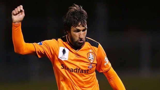 
                <strong>Thomas Broich</strong><br>
                Thomas Broich: Mit seinen 34 Jahren mischt Thomas Broich die erste Liga in Australien auf. Nachdem er in Gladbach, Köln und Nürnberg spielte, wechselte er im Sommer 2010 ans andere Ende der Welt. Seitdem absolvierte der offensive Mittelfeldspieler 116 Spiele, schoss 15 Tore und gab 33 Vorlagen.
              