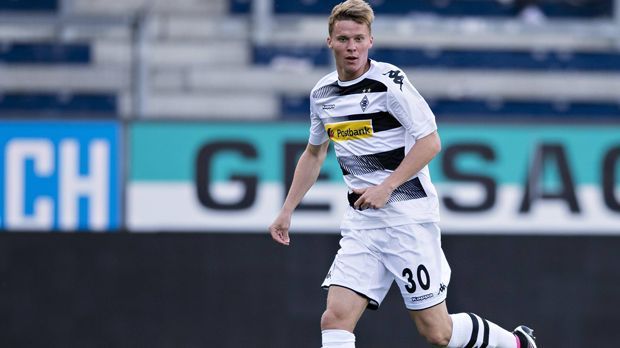 
                <strong>Nico Elvedi (Borussia Mönchengladbach)</strong><br>
                Nico Elvedi (18) für 4 Millionen Euro vom FC Zürich zu Borussia Mönchengladbach.
              