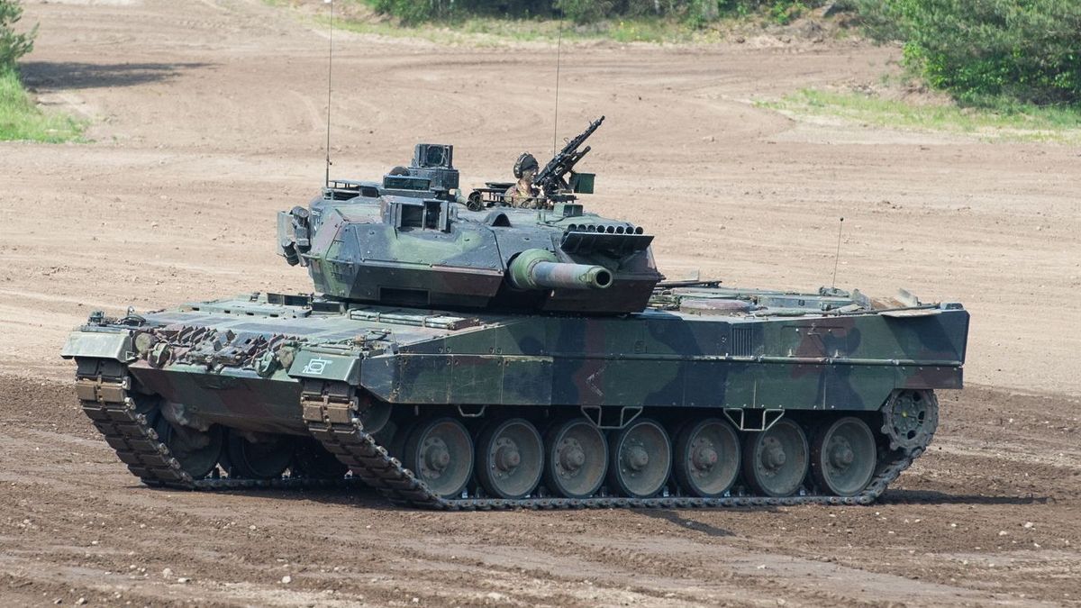 Kampfpanzer Typ Leopard 2
