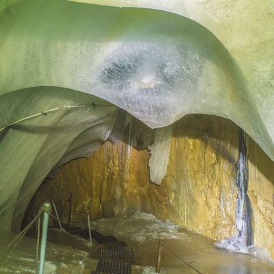 Die Eishöhle bei Marktschellenberg im Berchtesgadener Land