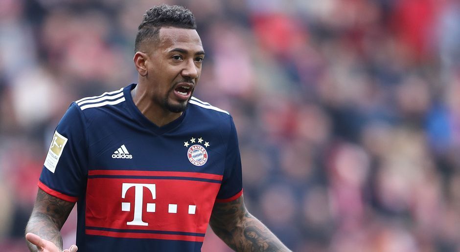 
                <strong>Abwehr: Jerome Boateng</strong><br>
                Titz: "Ein ehemaliger HSV-Spieler! Für mich einer der besten Innenverteidiger der Welt. Da fällt die Wahl einfach aus."
              