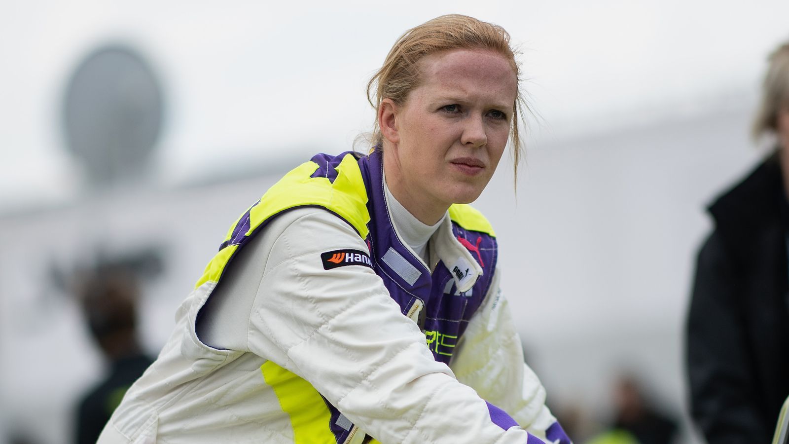 
                <strong>Alice Powell: Neue Frauen-Power für das Team Germany</strong><br>
                Die zweite Saison der Jaguar I-PACE eTrophy (im Livestream auf ran.de) beginnt am 22./23. November in Saudi-Arabien. Mit dabei: Das "Jaguar ran racing Team Germany" mit neuer Fahrerin: Alice Powell. ran.de stellt die Britin und ihren Boliden näher vor.
              