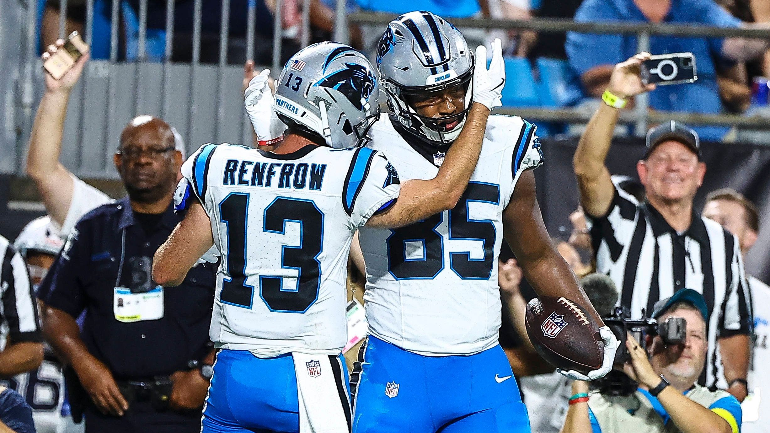 <strong>Carolina Panthers</strong><br>Rein ergebnistechnisch ein Fiasko: 0-3. Das Team schaffte es kaum, zweistellig zu punkten. QB Bryce Young war in seinen wenigen Plays in Week 1 dennoch gut. In Week 2 enttäuschte auch er. Dahinter kam generell wenig. Positiv: die Rookies. Wide Receiver Tetairoa McMilan und Safety Lathan Ransom verstärken das Team sofort.<br><strong>Note: 4-</strong>