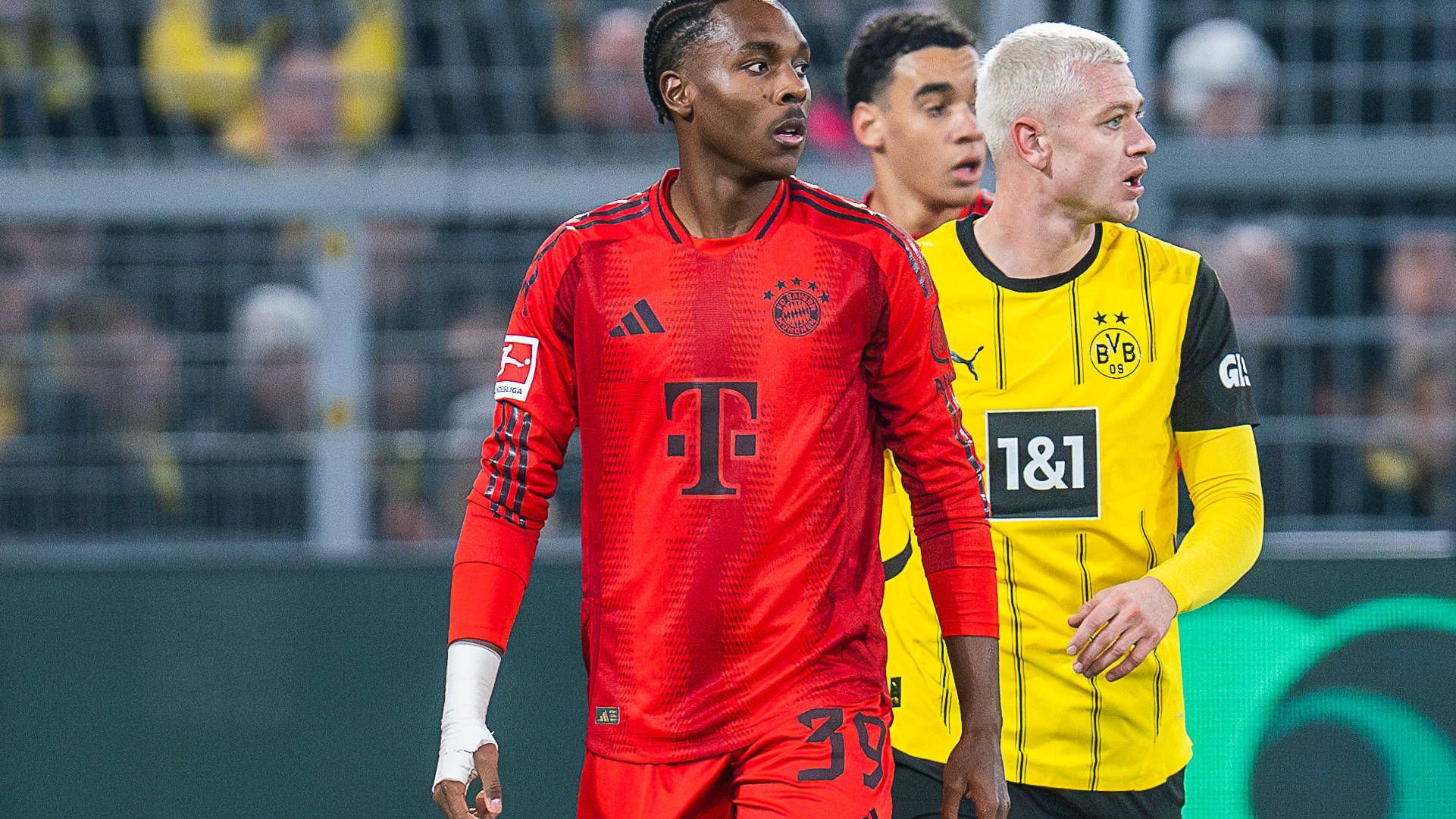 <strong>Mathys Tel</strong><br>Der naheliegendste Kandidat und wohl auch die erste Option für das Leverkusen-Spiel ist Mathys Tel, der seit 2022 beim FC Bayern spielt. Der 19-jährige Franzose ist ein hochveranlagter Mittelstürmer, für seine Entwicklung bräuchte Tel aber mehr Spielzeit, weshalb über eine Leihe im Winter spekuliert wird. Ein klassischer Backup ist Tel jedenfalls nicht.