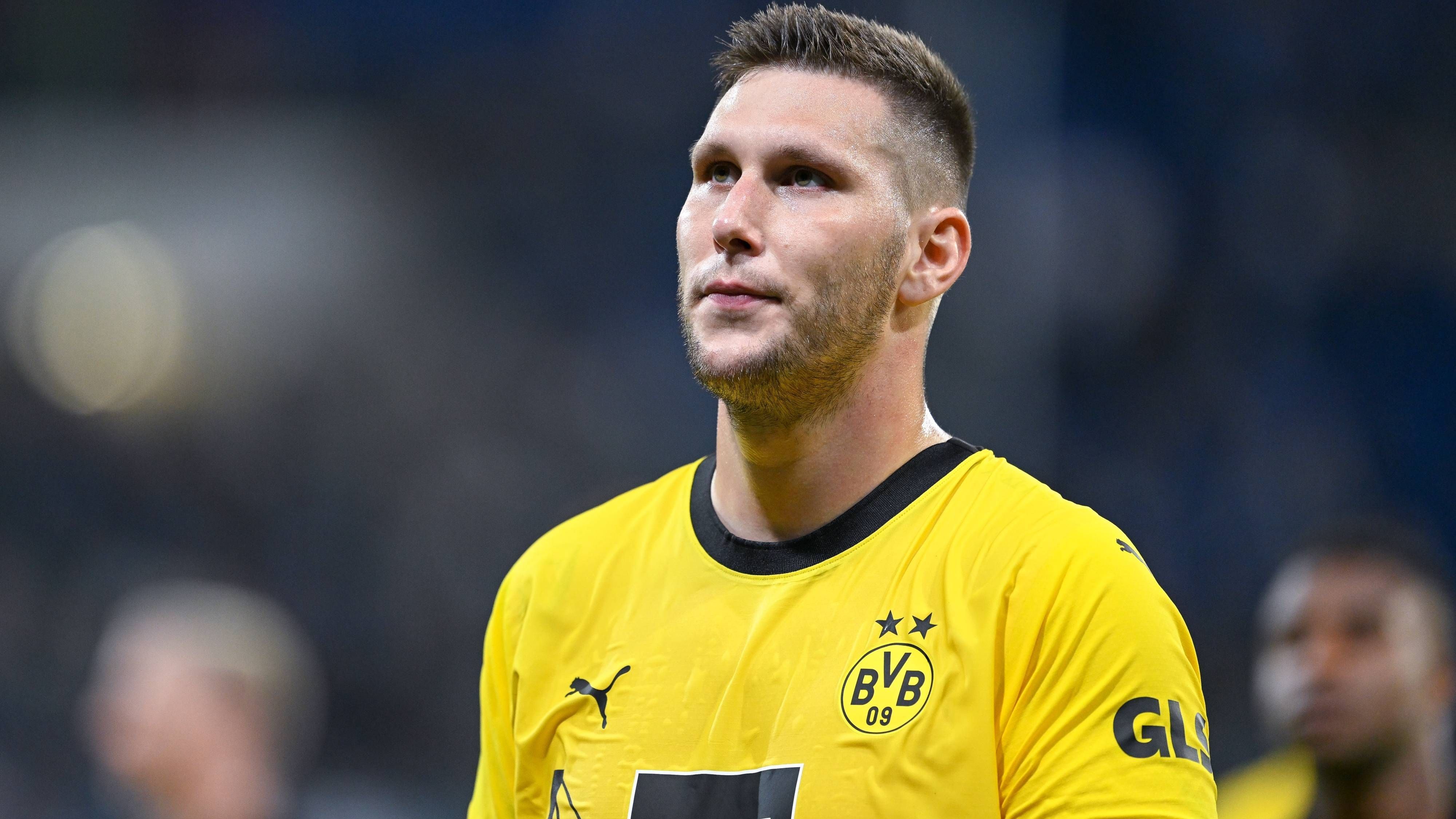 <strong>Niklas Süle</strong><br>Ersetzt für die letzten 20 Minuten den angeschlagenen Hummels. Ist nicht mehr großartig gefordert. <strong><em>ran</em>-Note: 3</strong>
