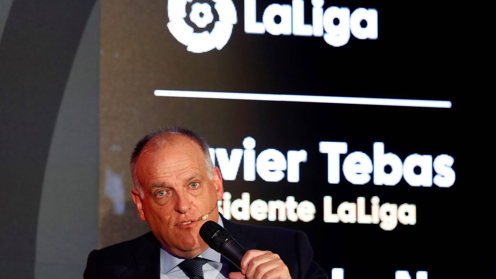 
                <strong>La Liga (Spanien)</strong><br>
                Der Spielbetrieb in der Primera Division ruht seit dem 12. März. Liga-Chef Javier Tebas will die Meisterschaft unbedingt zu Ende spielen, um die überlebenswichtigen TV-Einnahmen zu retten.
              
