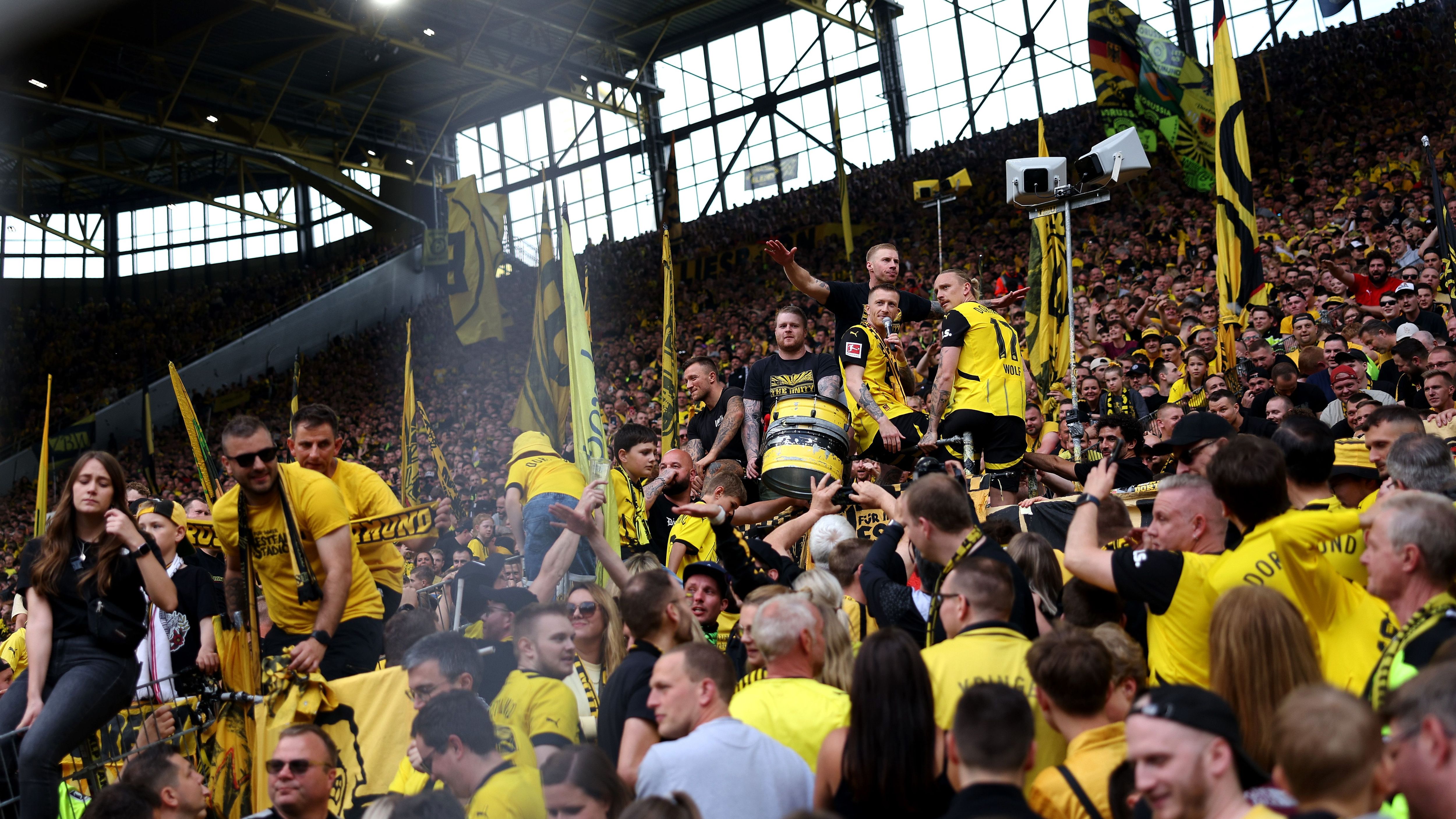 <strong>Platz 2: Borussia Dortmund (886 €)</strong>