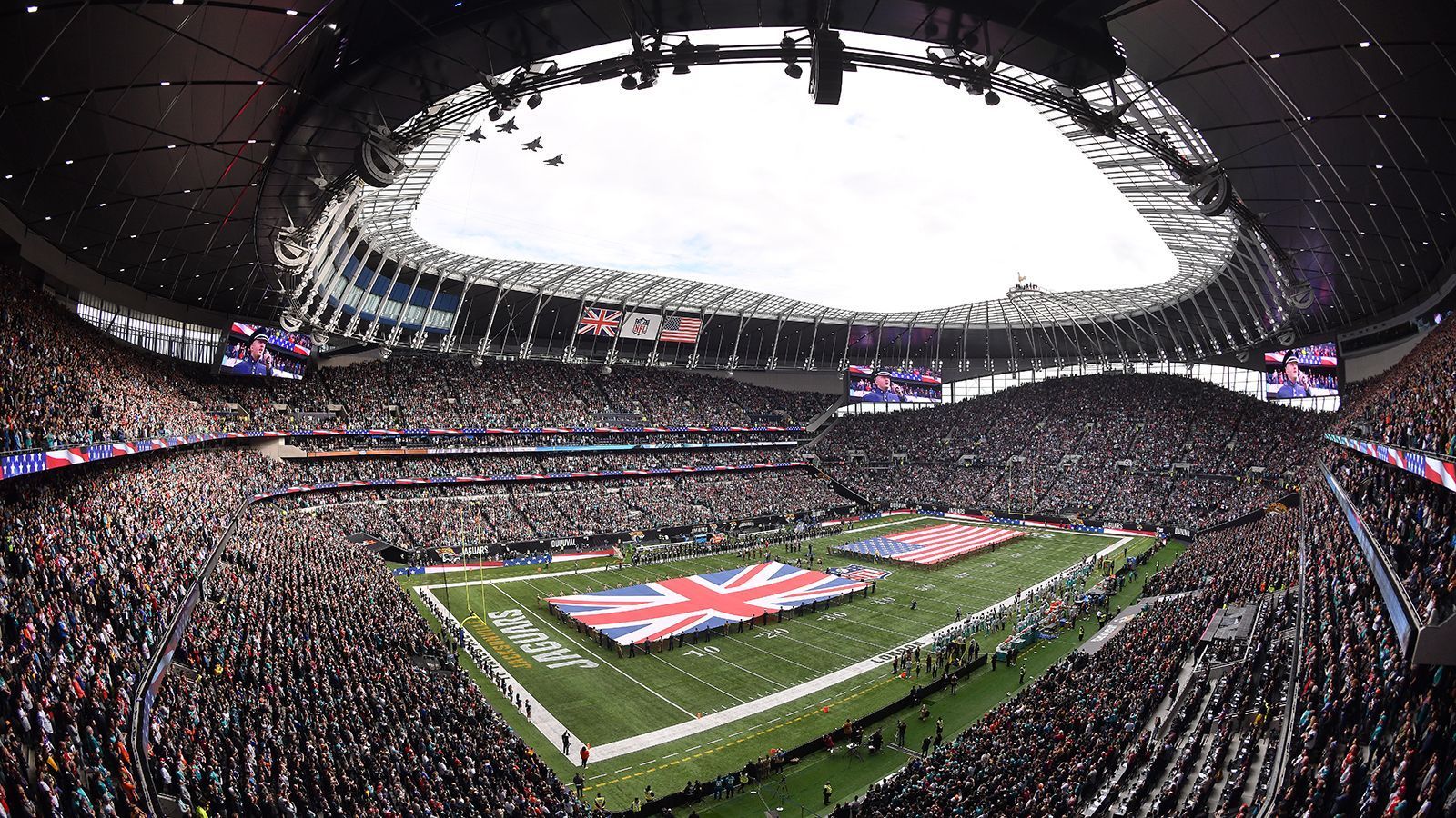 <strong>Bierpreis: NFL London Game</strong><br>
                Teurer wird's in London. Ein halber Liter Bier kostet dort umgerechnet knapp acht Euro.&nbsp;
