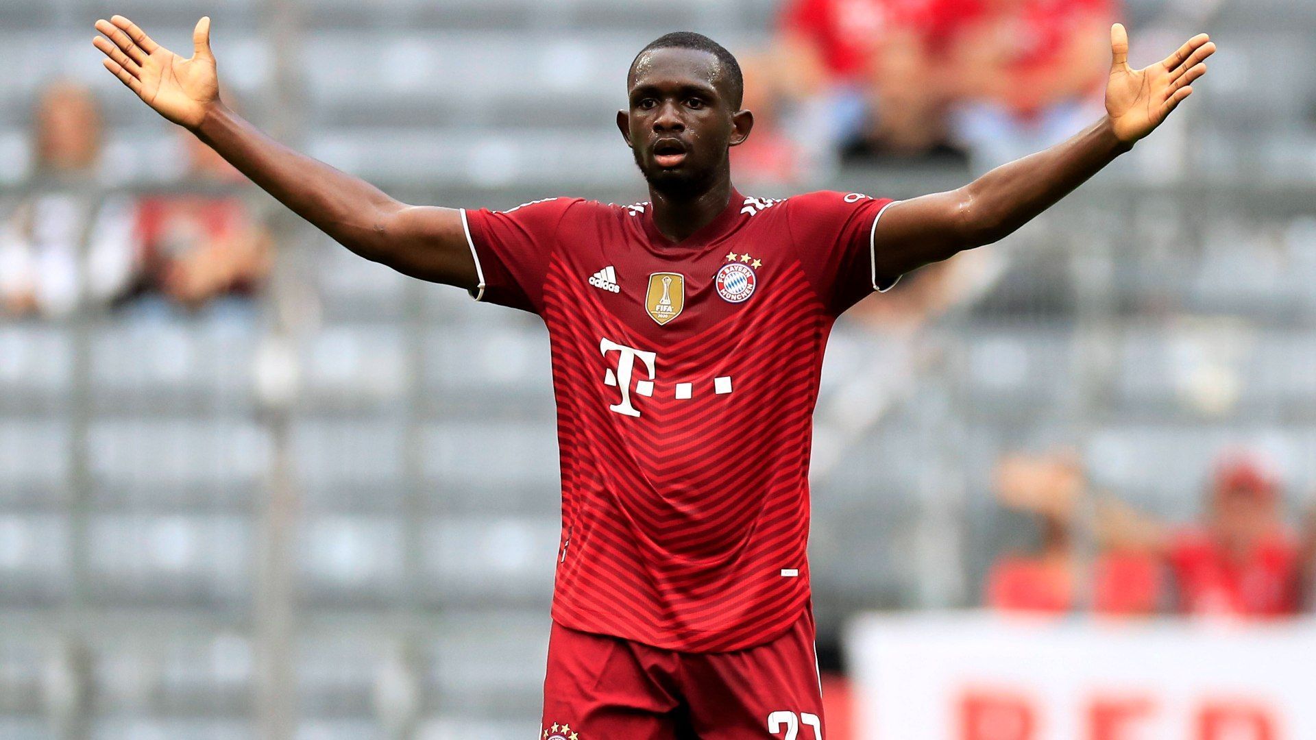 
                <strong>Tanguy Nianzou (FC Bayern)</strong><br>
                Wenn einer die schwierige Personalsituation beim FC Bayern derzeit ausnutzt, dann sicherlich Abwehr-Talent Tanguy Nianzou. Der 19-Jährige präsentierte sich neben Neuzugang Dayot Upamecano in der Vorbereitung als zuverlässige Alternative in der Innenverteidigung und könnte sogar Chancen auf einen Startelfeinsatz in Gladbach am 1. Spieltag (am 13. August ab 19 Uhr live in SAT.1 und auf ran.de) haben. Mit Lucac Hernandez fehlt die erste Option noch länger, auch Niklas Süle plagt sich derzeit mit kleineren Verletzungen rum. Im Test gegen Ajax Amsterdam gelang dem jungen Franzosen sogar sein erstes Tor für den deutschen Rekordmeister. Kann er sich weiter behaupten, könnte er einer der ersten sein, dem der Durchbruch unter Nagelsmann gelingt. 
              