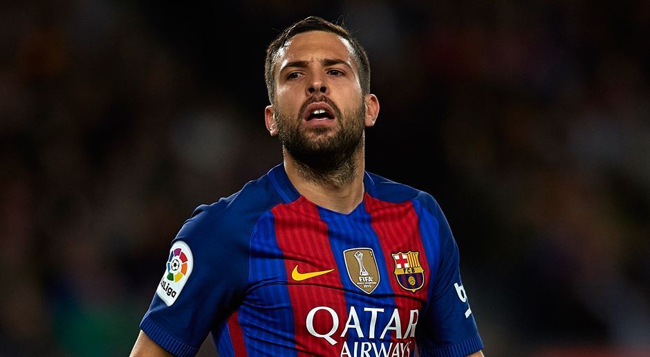 
                <strong>Jordi Alba</strong><br>
                Jordi Alba: Engagierter Beginn des linken Verteidigers. Lautstark kommandierte er defensiv seine Seite. Pech für Barcelona, dass seine Flanke kurz vor der Halbzeit an den Arm von Carvajal zu keinem Elfmeter führte. War über die 90 Minuten sehr viel unterwegs - starker Auftritt. ran-Note: 2
              