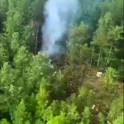 Im Osten Russland ist ein Passagierjet mit rund 50 Menschen an Bord abgestürzt. 