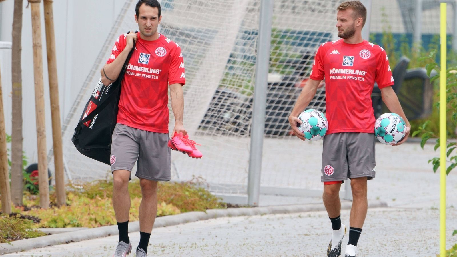 
                <strong>Mittwoch, 19. August</strong><br>
                1. FSV Mainz 05 - VfB Stuttgart (abgesagt)Werder Bremen - Linzer ASK im Trainingslager in Zell am Ziller 4:1
              