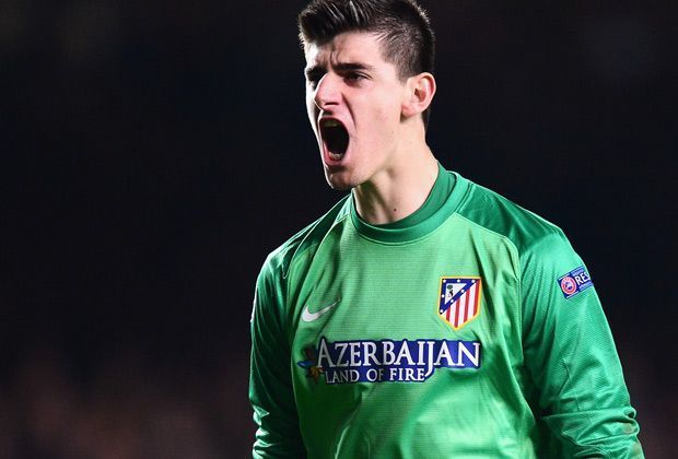 
                <strong>Tor: Thibaut Courtois (Atletico Madrid)</strong><br>
                Die Redakteure der LFP-Homepage haben die spanische Elf des Jahres gewählt: Im Tor steht Thibaut Courtois vom Meister Atletico Madrid. Der vom FC Chelsea ausgeliehene Belgier hatte großen Anteil am Erfolg des spanischen Überraschungsteams der Saison.
              