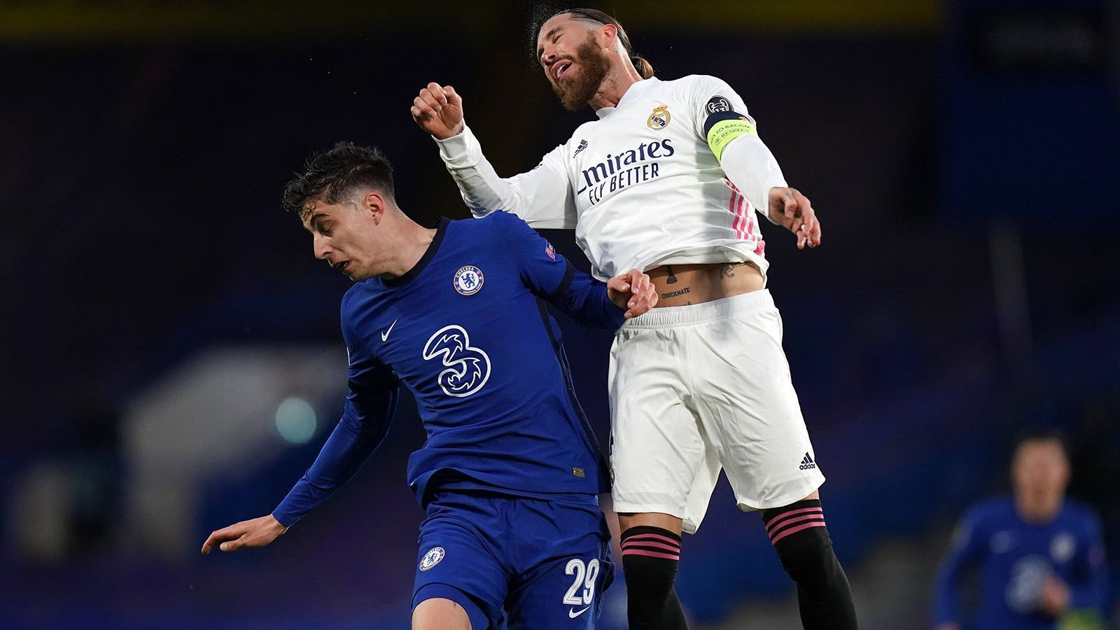 
                <strong>Kai Havertz</strong><br>
                ... danach steigert er sich beinahe von Minute zu Minute und trifft noch ein zweites Mal Aluminium. Zeigt all seine Qualitäten und ist in dieser Form eine echte Bereicherung für wohl jede Mannschaft der Welt. Einzig seine Chancenverwertung steht ihm im Weg. ran-Note: 2
              