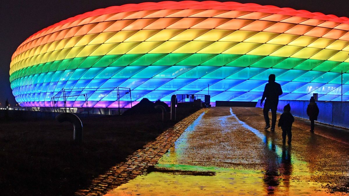 Bunte Allianz Arena (ranSicht)