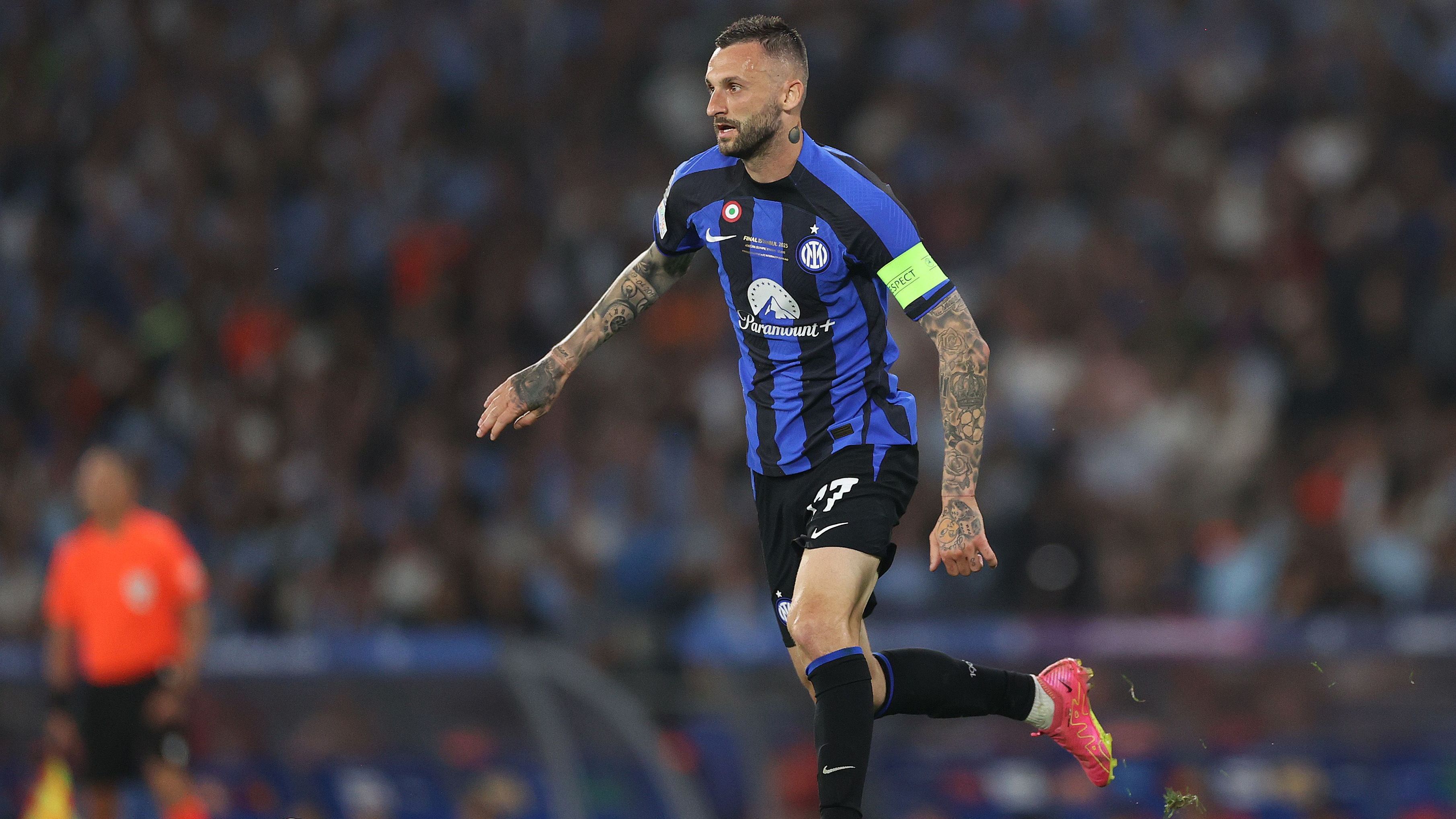 <strong>Marcelo Brozovic</strong><br>Nationalität: Kroatien<br>Verein: Inter Mailand (bis 3.7.2023), Al-Nassr (ab 3.7.2023)<br>Alter: 30<br>Position: Mittelfeld